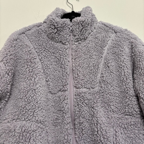 Cozy Gray Sherpa Jacket - Picture 2 of 5